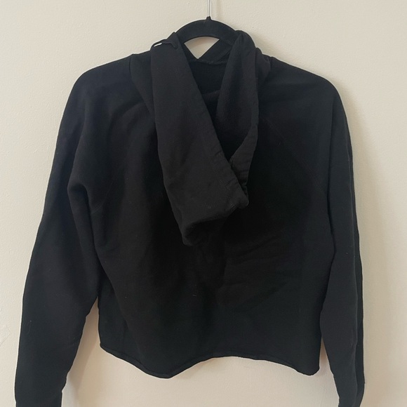 GIRLS GIRLS GIRLS slightly cropped hoodie - Picture 7 of 8